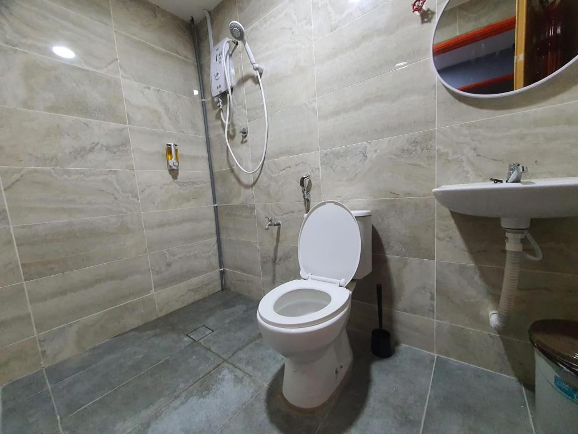 My Capsule Hotel Johor Bahru Extérieur photo